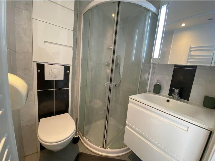 Jean Paul 2 Au Coeur De Rouen , Gare "Menage & Linge Inclus" Apartment ภายนอก รูปภาพ